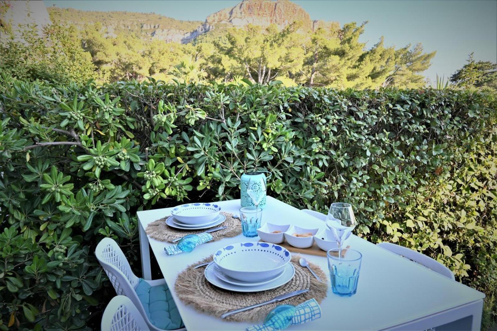 Le Dauphin Climatisation Fibre 4 Personnes Cassis